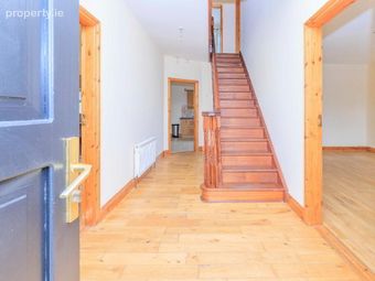 37 Mulcaire Manor, Newport, Co. Tipperary, Newport, Co. Tipperary - Image 2