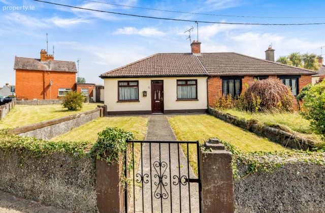 1 Father Murray Park, Dundalk, Co. Louth - Click to view photos