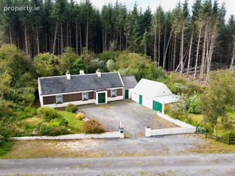 Mantuar, Frenchpark, Ballinameen, Co. Roscommon