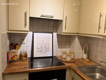 Apartment 24, La Rochelle, Christchurch, Dublin 8 - Image 2