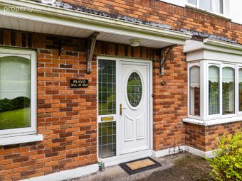 22 Oakfield Green, Glanmire, Co. Cork - Image 2