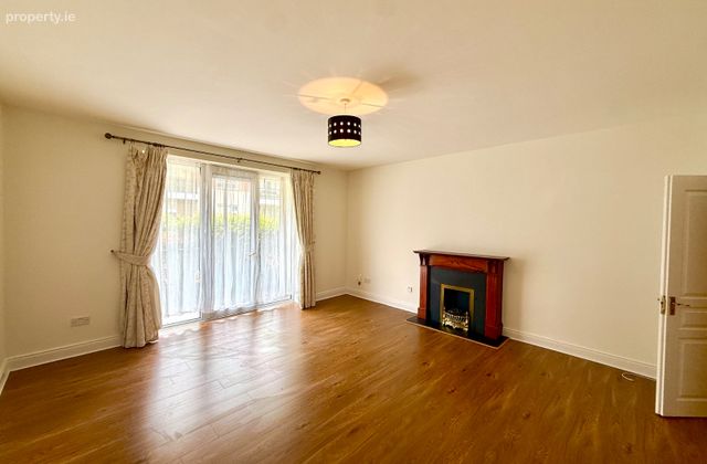 Apartment 1, Waltham, Clonfadda Wood, Booterstown, Co. Dublin - Click to view photos