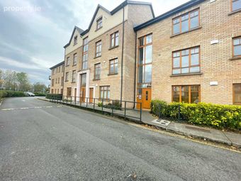 Woodbrook Hall, Castleknock, Dublin 15, Castleknock, Dublin 15 - Image 3