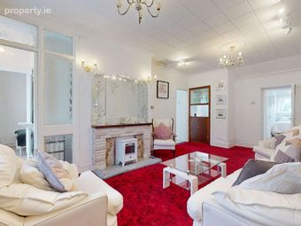 47 Saint Peters Terrace, Howth, Dublin 13 - Image 3