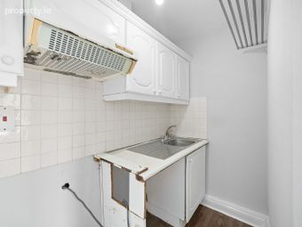 Apartment 87, Audeon, West Gate, Christchurch, Dublin 8 - Image 5