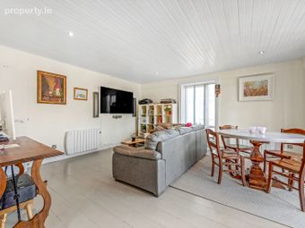 Apartment 8, Quartier Bloom, Bloom Lane, Dublin 1 - Image 4