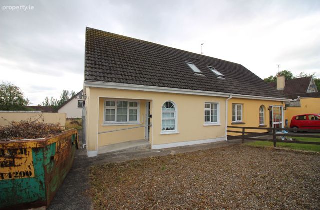 13 Elton Court, Meelick, Meelick, Co. Clare - Click to view photos