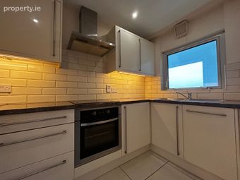 Apartment 39 , Ashurst, Mount Merrion Avenue, Stillorgan, Co. Dublin - Image 4