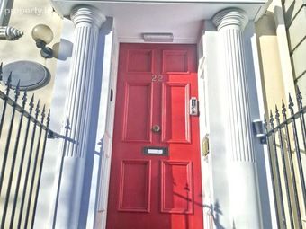 3 Southbrook Apartments, 21/22 South Terrace, Cork City Centre, Co. Cork - Image 2