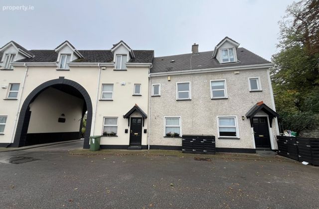 Homeville Court, Knocklyon, Dublin 16, Dublin 16 - Click to view photos