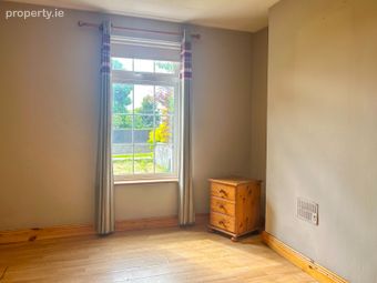9 Saint Benin's Terrace, Tuam, Co. Galway - Image 4