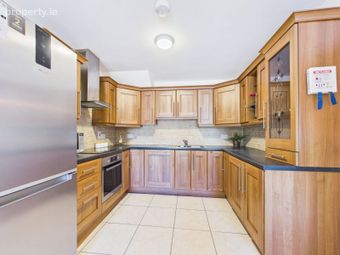 30 Cois Na Habhann, Cloyne, Co. Cork - Image 4
