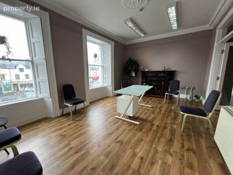 Glengall House, The Square, Cahir, Co. Tipperary, Cahir, Co. Tipperary - Image 2