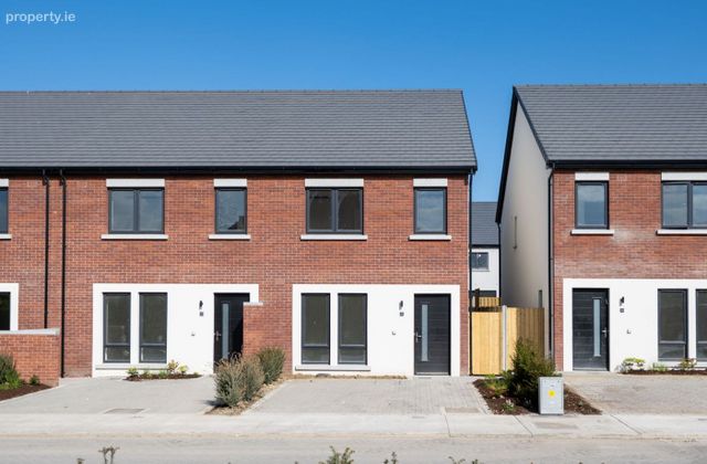 Type C, Yourell's Meadows, Malahide, Co. Dublin, The Back Road, Malahide, Co. Dublin - Click to view photos