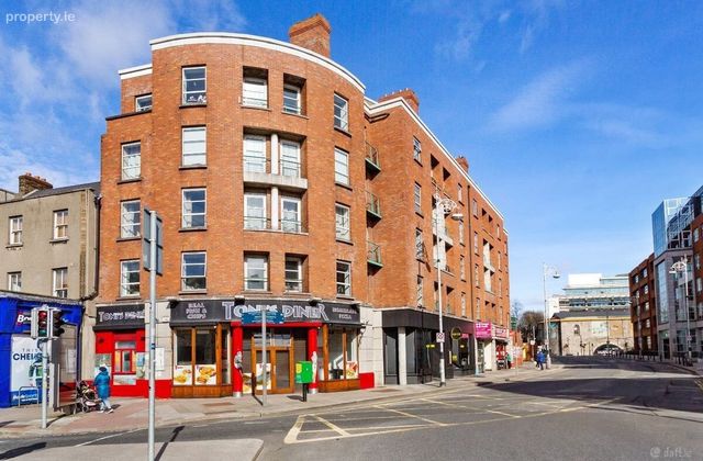 31 Harcourt Hall, Charlotte Way, Dublin 2, Dublin 2 - Click to view photos