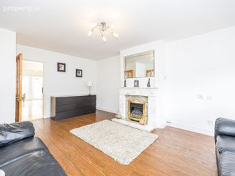 13 Whitethorn Park, Dublin 5, Artane, Dublin 5 - Image 5