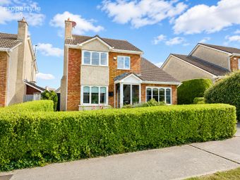 52 Castle Court,Waterford Road,Carrickbeg,Carrick-On-Suir,Co. Tipperary, Carrick-on-Suir, Co. Tipperary