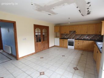 14 Oisn Vale, Emyvale, Co. Monaghan - Image 3