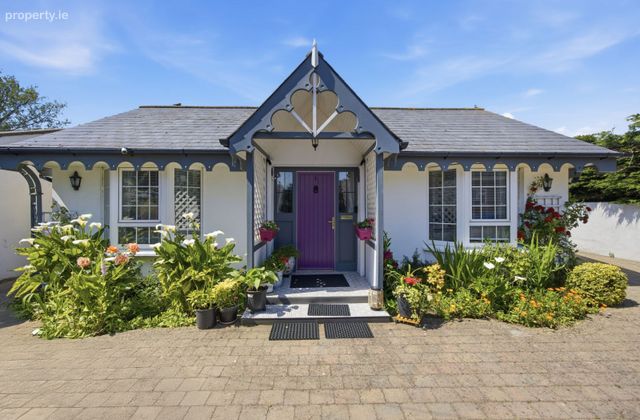 1 Woodford Lane, Portmarnock, Portmarnock, Co. Dublin - Click to view photos
