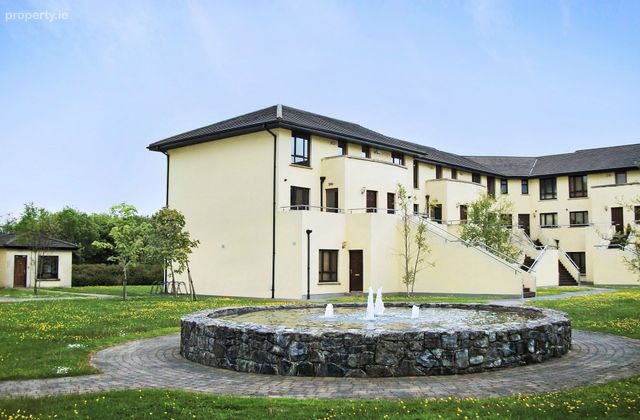 36 Marlinstown Park, Mullingar, Co. Westmeath - Click to view photos