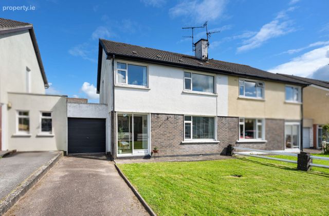 13 Kilmoney Heights, Carrigaline, Carrigaline, Co. Cork - Click to view photos