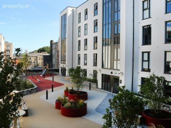 The School Yard, 533, North Circular Road, Dublin 1