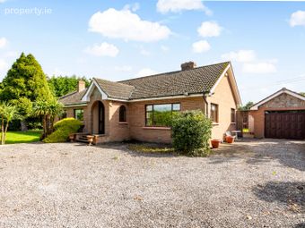 Oak Lawns, Clonee Road, Westmanstown, Lucan, Co. Dublin - Image 2