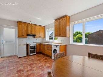 80 Mervue Lawn, Ballyvolane, Co. Cork - Image 3