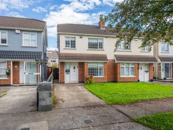 31 Luttrell Park Drive, Castleknock, Dublin 15, Co. Dublin, Castleknock, Dublin 15 - Image 2