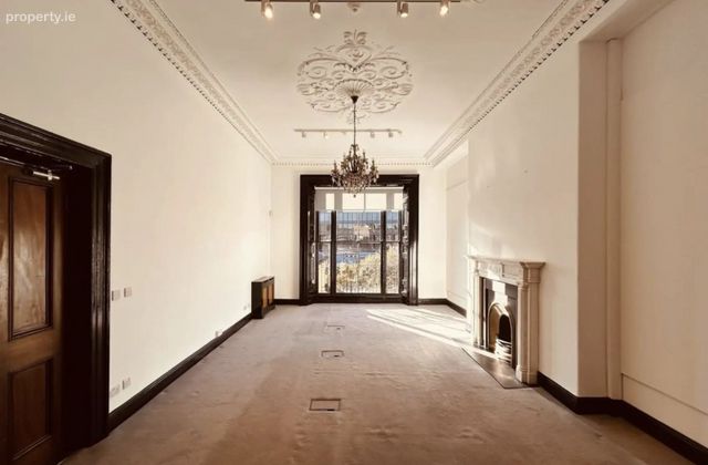 Mount Street Upper, Dublin 2 - Click to view photos