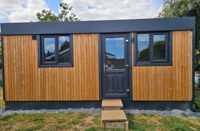 Hazelwood Park, Dublin 5, Kilmore, Dublin 5 - Click to view photos