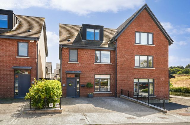 25 Beech Park, Dublin 18, Cabinteely, Dublin 18 - Click to view photos