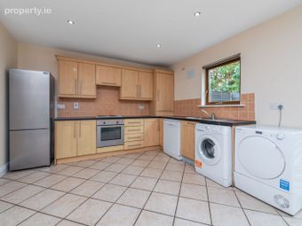 22 The Belfry, Chapel Lane, Thomastown, Co. Kilkenny - Image 4