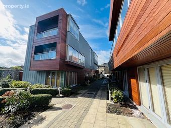 Apartment 6, Eglington House, Link Road, Portarlington, Co. Laois