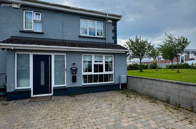 Orlynn Park, Lusk, Corduff, Dublin 15 - Click to view photos