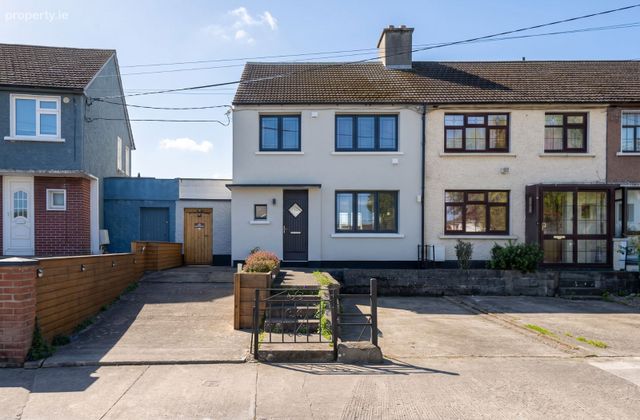 48 Rossmore Road, Dublin 10, Ballyfermot, Dublin 10 - Click to view photos