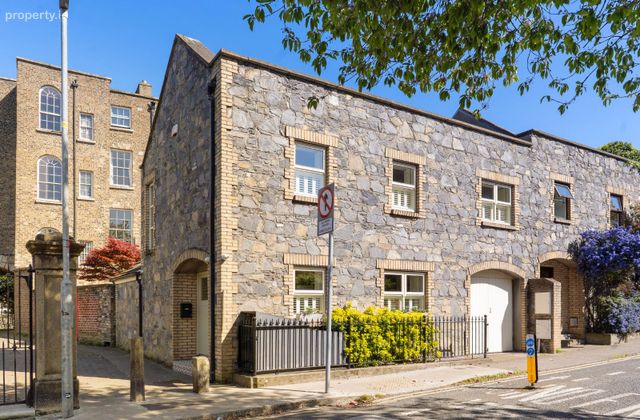 The Mews, Rere Of 31 Mountpleasant Square, Ranelagh, Dublin 6, Ranelagh, Dublin 6 - Click to view photos