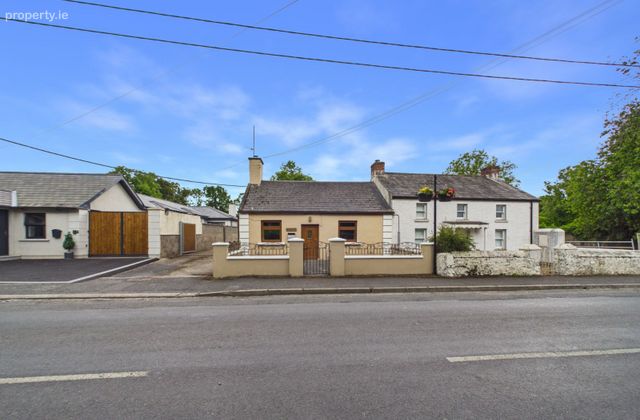 Bedford, Main Street, Piltown, Co. Kilkenny - Click to view photos