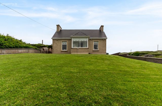 Cruit Upper, Kincasslagh, Co. Donegal, Kincasslagh, Co. Donegal - Click to view photos