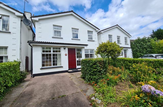 20 The Close, Waterpark, Carrigaline, Co. Cork - Click to view photos