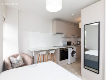 Apartment 4, 25 Howth Road, Fairview, Dublin 3 - Image 2