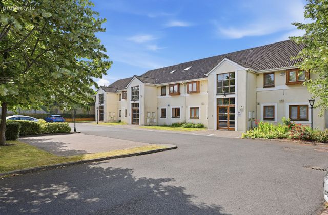 Apartment 3, Ashleigh Court, Castleknock, Dublin 15 - Click to view photos