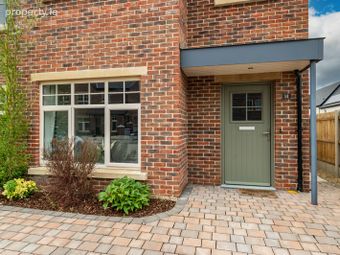 14 The Walk, Coach Road Meadows, Clane, Co. Kildare - Image 2