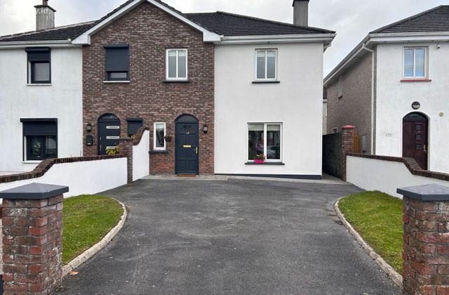 192 Cois Na H-abhainn, Ballygaddy Road, Tuam, Co. Galway - Click to view photos