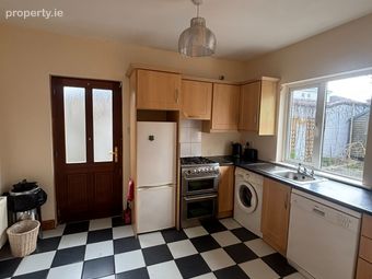 1 Hollybank Crescent, Clongowen, Kilkenny, Co. Kilkenny - Image 4