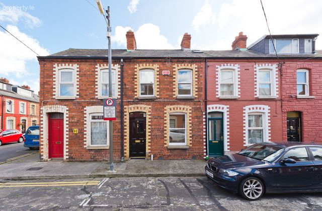 13 Ormeau Street, Dublin 2 - Click to view photos