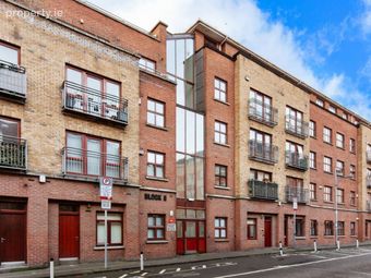 Apartment 142, Block E, Blackhall Square, Brunswick Street North, Dublin 7, Smithfield, Dublin 7 - Image 2