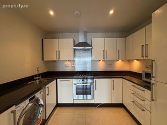 314 Beechwood Court, Stillorgan, Co Dublin, Stillorgan, Co. Dublin - Image 4