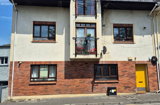 Flat 5, 13 Lower New Street, Kilkenny, Co. Kilkenny - Click to view photos
