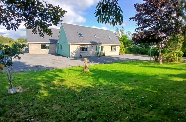 Long Meadow, Moy, Kinvara, Co. Galway, Kinvara, Co. Galway - Click to view photos